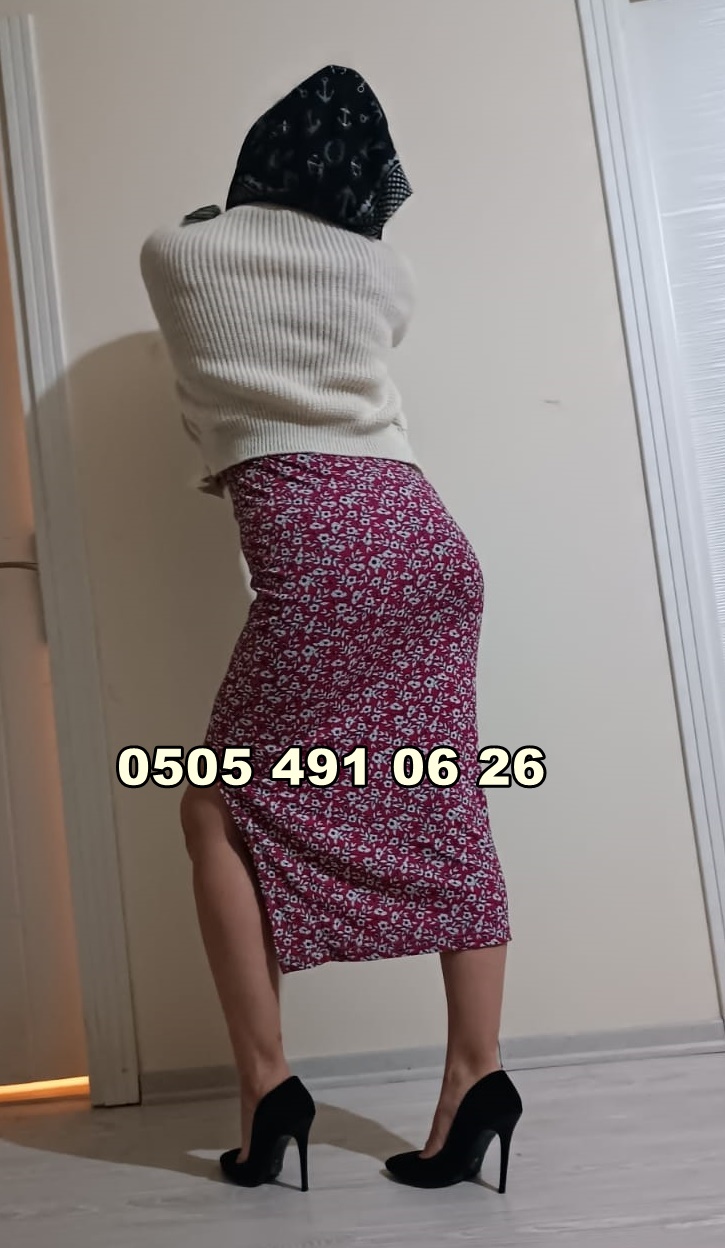BEYLİKDÜZÜ TÜRBANLI ESCORT ESRA
